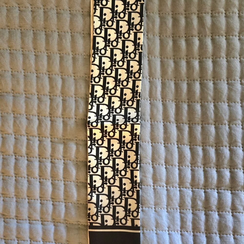 New Christian Dior twilly - Picture 4 of 7